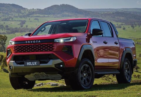 معرفی تویوتا «هایلوکس» ۲۰۲۶؛ نماد استقامت در عصر الکتریکی