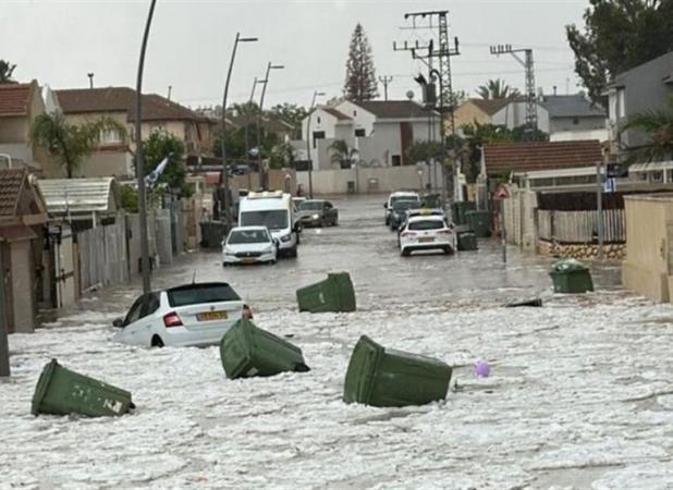 دیمونا زیر آب رفت/ ورودهای ایلات بسته شد