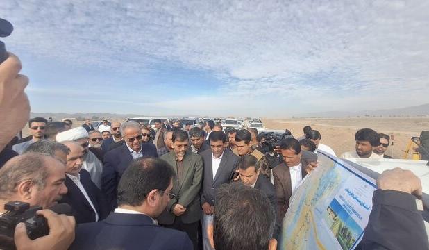 هزینه شدن ۳۰۰ میلیارد تومان اعتبار برای ساخت بزرگراه خاش - سراوان