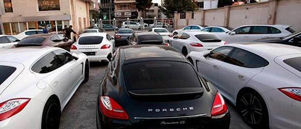 پیگیری برای رفع مشکل تردد خودروهای منطقه آزاد ماکو