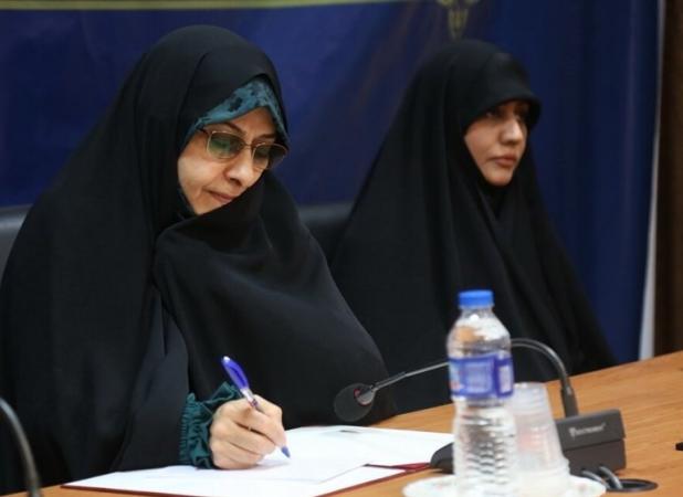 معاون رئیس جمهور تأکید کرد: با ظلم به زنان و ابزارانگاری آنان مقابله کنیم