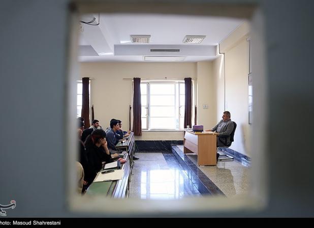 جزئیات جدید از جلسه دفاع غیرقانونی محکوم امنیتی در دانشگاه تهران/ اساتید تعلیق شده چه کسانی هستند؟
