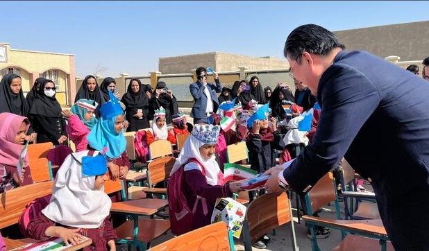 جشن «نخستین واژه؛ (آب)» با حضور نماینده یونیسف و سفیر کره در روستای کُهک زهک برگزار شد