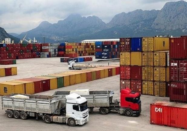 توافق بانک مرکزی و گمرک برای اصلاح ارزش کالاها 