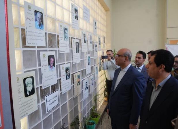 استاندار کرمانشاه از اداره کل کتابخانه‌های عمومی کرمانشاه بازدید کرد