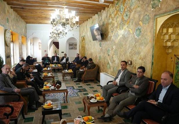 نماینده دادستان: فعالیت‌های غیرمجاز در حوزه گردشگری کرمانشاه باید سامان‌دهی شود