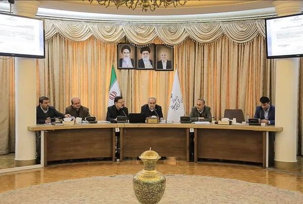 استاندار آذربایجان شرقی: با عزم جمعی از قاچاق در معادن جلوگیری می‌کنیم