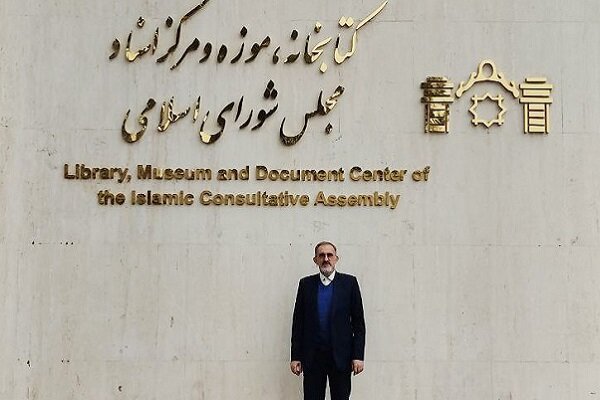 نقش زنان ایرانی دربار گورکانی در گسترش زبان فارسی؛مدیر دولتی نابلد است