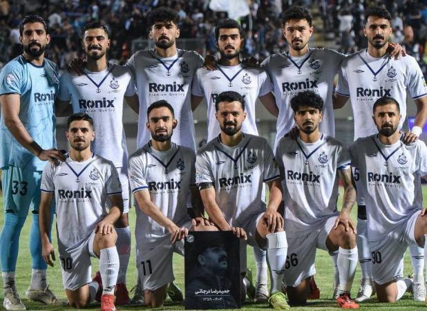 استقلالی‌ها مچ محمد عمری را گرفتند