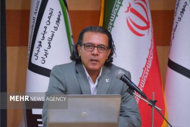 رئیس انجمن مینی فوتبال استعفا کرد