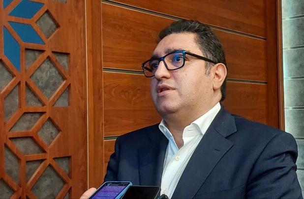 روشن بخش قنبری:توسعه بازارهای هدف، مانند نان شب برای صادرات کشور است