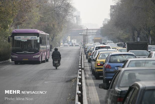 چتر آلودگی بر سر تبریز