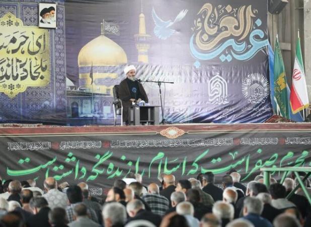یاری نایب امام زمان (ع) یکی از مصادیق نصرت است