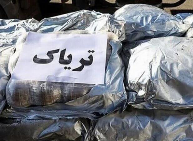 تریاک زیر خاکی؛ لو رفتن مخفیگاه تریاک ۷۰ کیلویی در خانه‌باغی مراغه