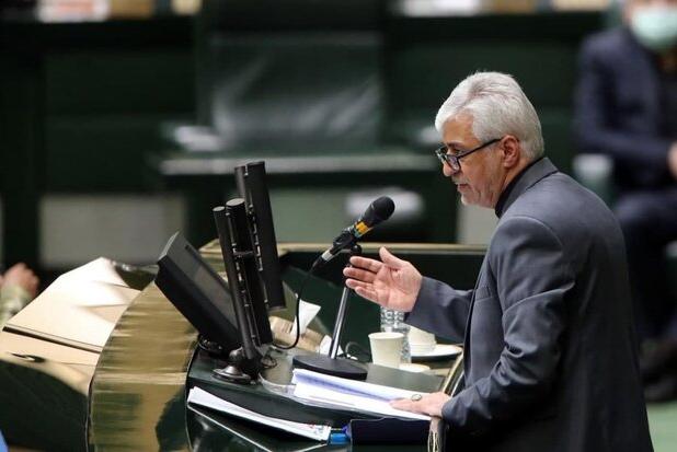 روباه پیر به دنبال پناهنده کردن تیم ملی ایران بود