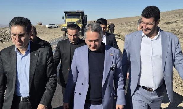 قلندری: راه روستای پیرآلوان شهرستان اردبیل آسفالت می شود