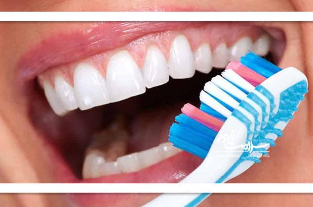 جرم گیری طبیعی دندان با مواد غذایی دم دستی