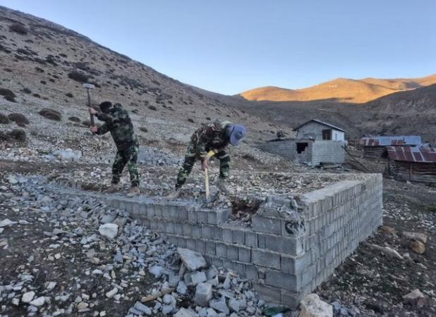 برخورد قانونی با پیمانکار متخلف محور فریدونکنار-بابلسر