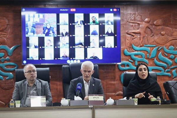 اسبقیان: وزارت ورزش بنایی برای دخالت در امور فدراسیون ها ندارد