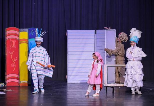 یک کارگردان تئاتر: گرایش مردم به موضوعات تئاتر نیاز به آسیب‌شناسی دارد 