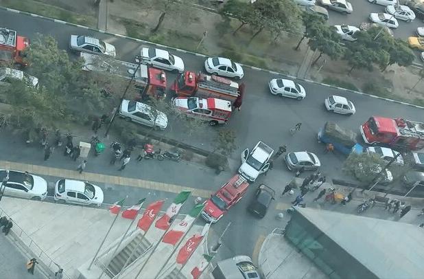 نجمی: حریق واحد اداری در یکی از برج های تجاری مشهد مهار شد