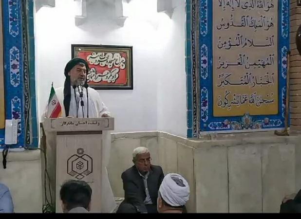 نقش محوری معلم در هدایت جامعه با تکیه بر دین و اخلاق شکل گیرد