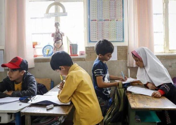 دادستان لاهیجان: هیچ کودکی نباید از تحصیل بازبماند