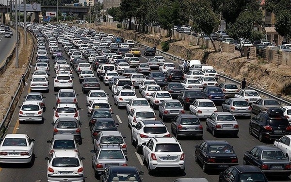 افزایش ۴۰ درصدی ورود مسافر با خودروی شخصی به مشهد 