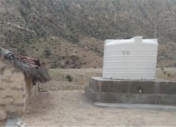 توزیع ۵۰ مخزن پلی‌اتیلن آب در بین عشایر شوشتر