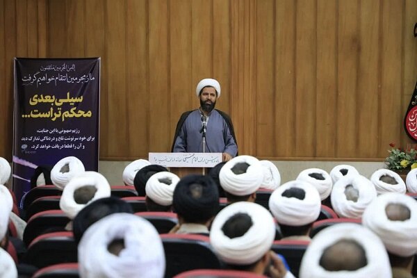 گام دوم « زندگی با آیه ها»  با محوریت ۱۰۰ آیه آشنا برگزار می شود