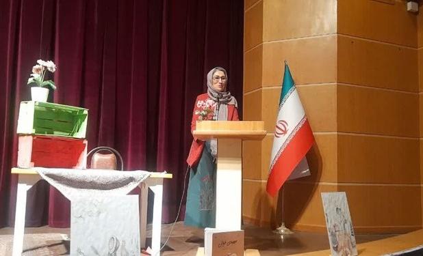 نویسنده کودک و نوجوان: عشق به وطن را باید در آثار منتقل کرد