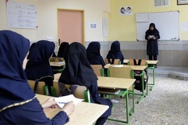 موسوی‌زاده: حمایت از معلمان حق‌التدریس از اولویت‌های بودجه ۱۴۰۵ است