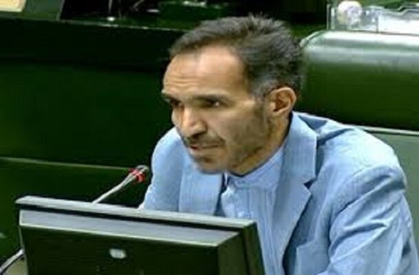 کسی که اصالت خلیج فارس را نادیده بگیرد، اصالت تاریخی ندارد