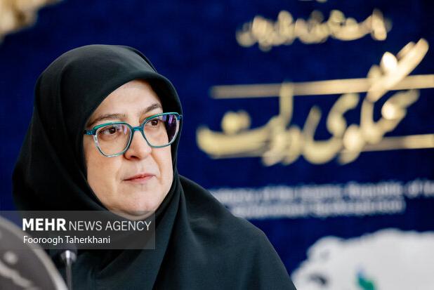 مهاجرانی: حل مشکلات نقدی واحدهای تولیدی در دستور کار است