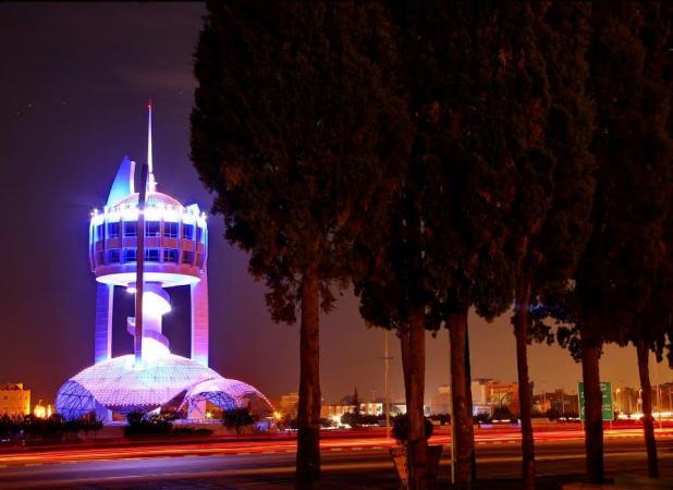 طی ساعات اخیر یک پاکبان، مشهورترین چهره ایران شد