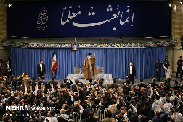 کلیدی‌ترین محورهای سخنان رهبر انقلاب در دیدار با معلمان