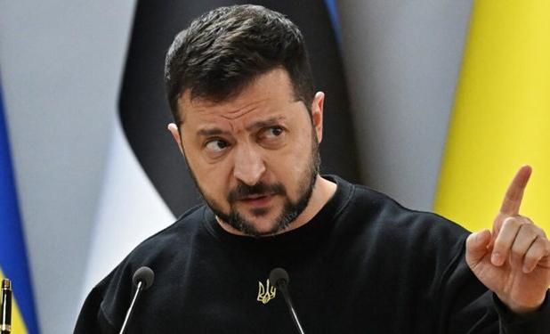 مقام اسبق اوکراینی: زلنسکی اوکراین را به زندان بزرگ تبدیل کرده است