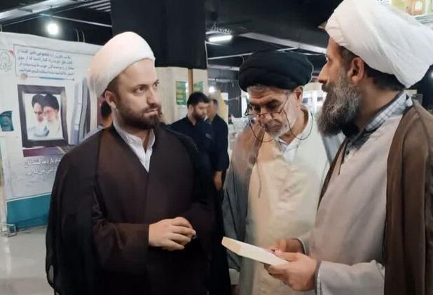 حضور مدیرکل تبلیغات اسلامی خراسان رضوی در نمایشگاه کتب حوزه