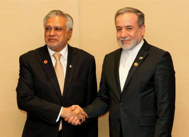 رایزنی عراقچی با وزیر امور خارجه پاکستان