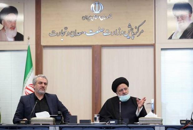 دلایل گران‌شدن کالا برای مردم شفاف بیان شود