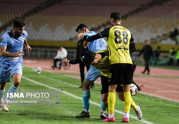 هافبک چادرملو: روی یک غفلت در دقایق پایانی شکست خوردیم/ سپاهان همیشه در قلب من است