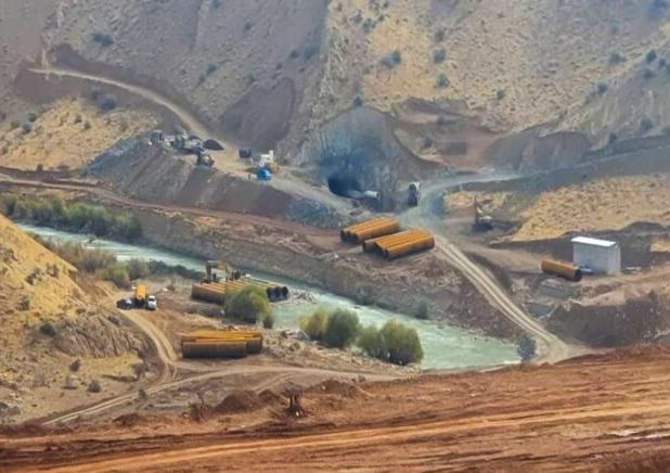 توقف عملیات ساخت سد ماندگان در دنا