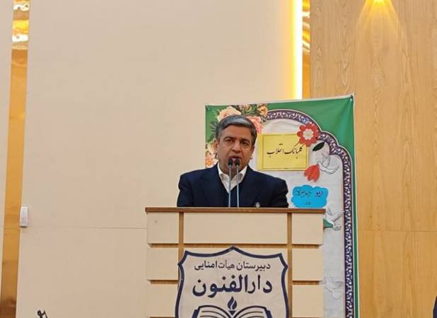 استاندار اردبیل: دهه فجر فرصت مناسبی برای اطلاع‌رسانی شفاف به مردم است