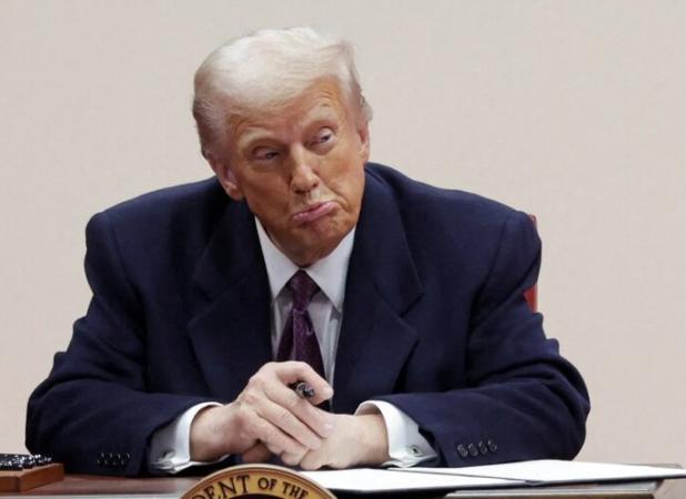 ترامپ: رسانه‌ها درباره درز اطلاعاتی «سیگنال» اغراق می‌کنند!