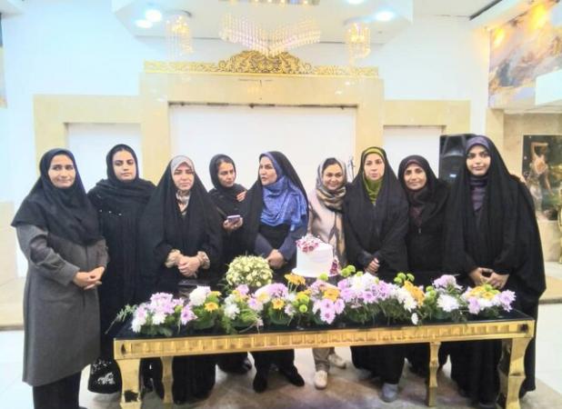 تجلیل از بانوان پیشگام اطلاع‌رسانی و خدمت‌رسانی در جیرفت