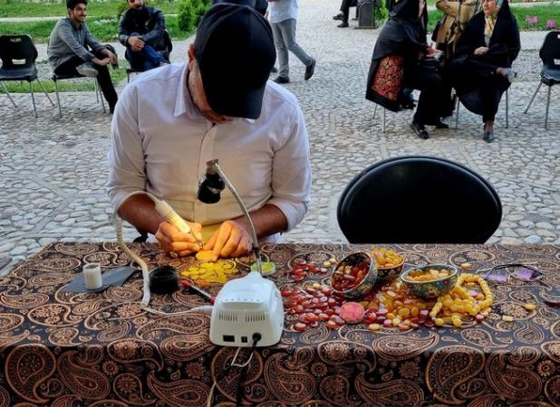 گواهینامه ثبت حکاکی دعای «شرف‌الشمس» در مشهد رونمایی شد