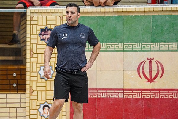 سرمربی تیم کشتی خیبر: هیچ ملی‌پوشی حق حضور در لیگ را نداشت