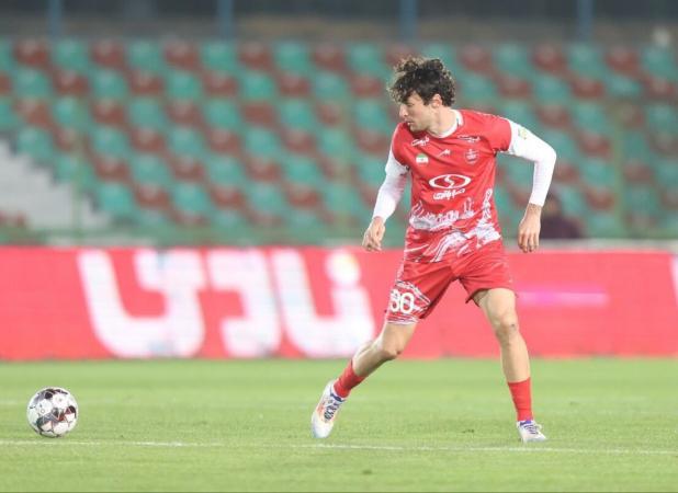 پشت پرده شایعه بازگشت ۲ بازیکن مازاد به پرسپولیس!