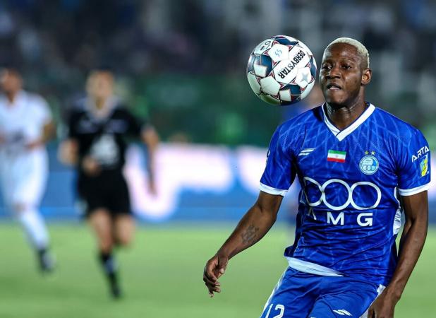 بازیکن گران‌تر ندارید برای پرسپولیس و استقلال بخریم؟