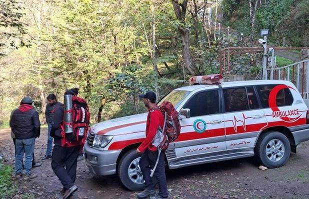 پرناک: عملیات جستجوی کوهنورد مفقودی در ماسوله ادامه دارد